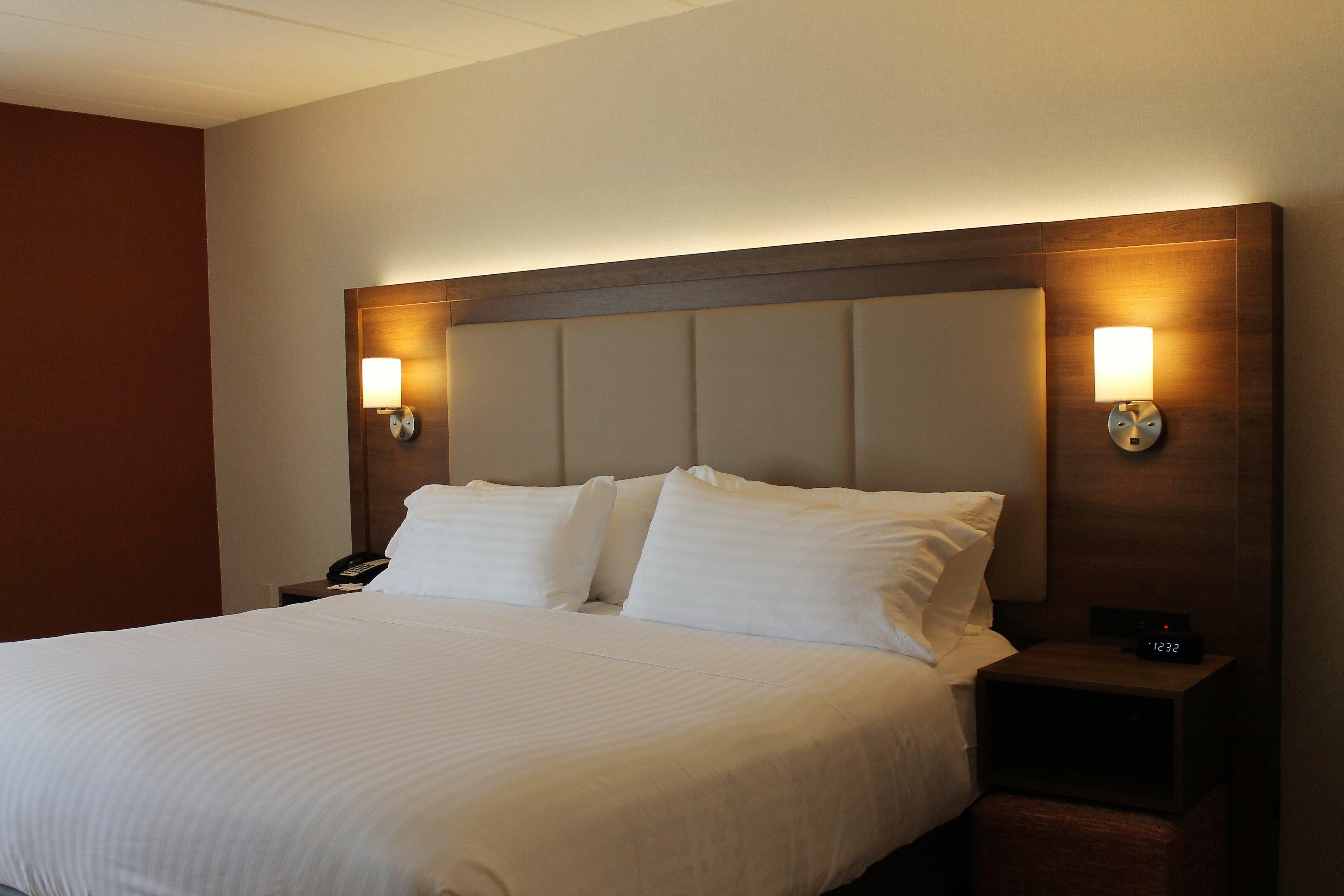Holiday Inn Express Hotel & Suites Charlottetown By Ihg Exterior photo